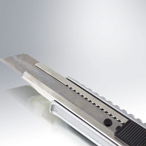 20szt. Nożyk Do Tapet 18mm Aluminiowy Łamane Ostrze